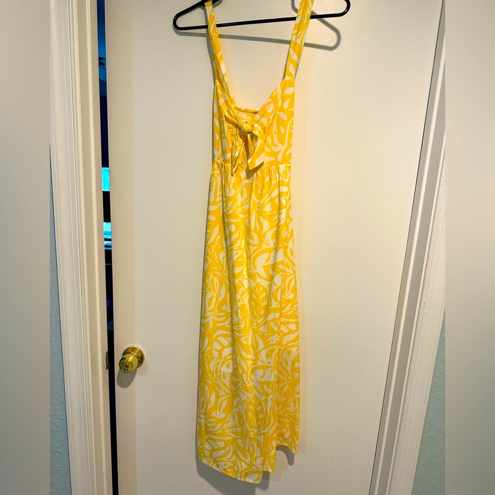Sunny yellow sun dress